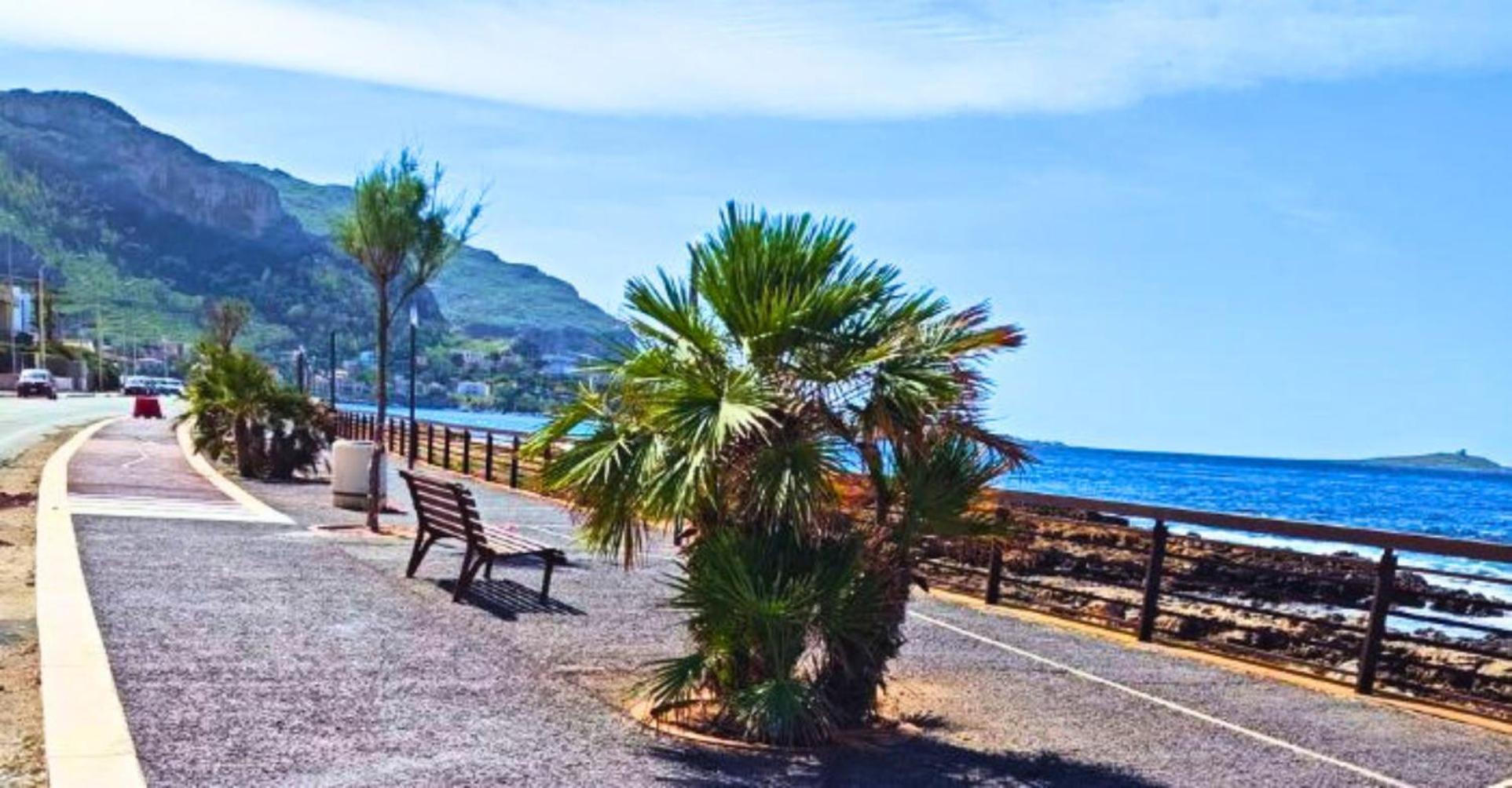 - Palermo - Sferracavallo Sul Mare ภายนอก รูปภาพ